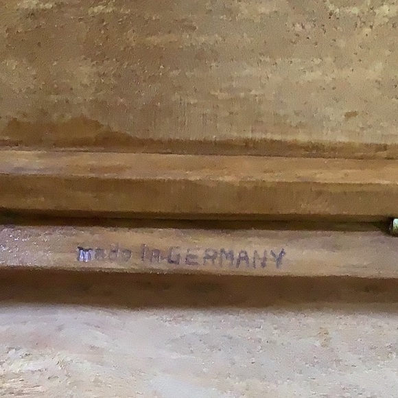 Vintage small hinged box, wood inlay, made in Germany - Picture 11 of 13